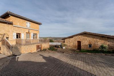 Demeure - 198 m² - 7 pièces