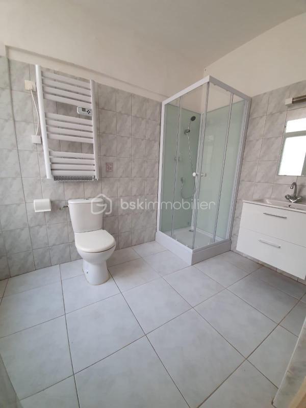 Immeuble - 200 m² - 10 pièces