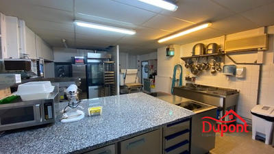 Fonds de commerce - 246 m²