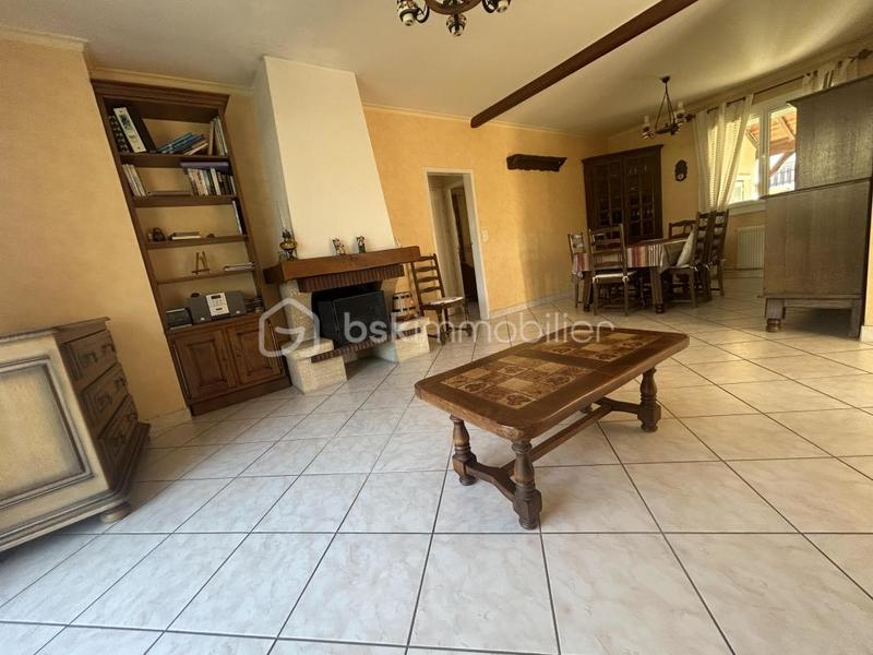 Maison - 83 m² - 4 pièces