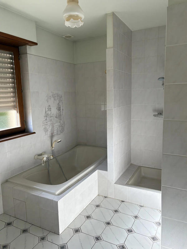 Maison - 152 m² - 7 pièces