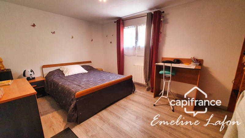 Maison - 196 m² - 8 pièces