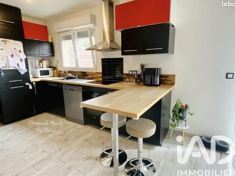 Maison - 91 m² - 5 pièces