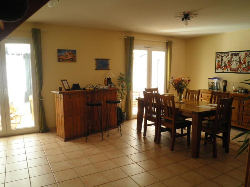 Maison - 105 m² - 4 pièces