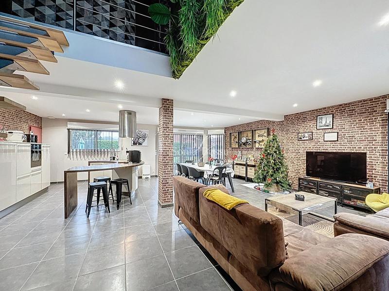 Maison - 130 m² - 5 pièces