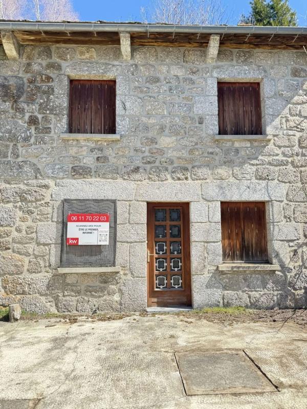 Maison en pierre - 164 m² - 6 pièces