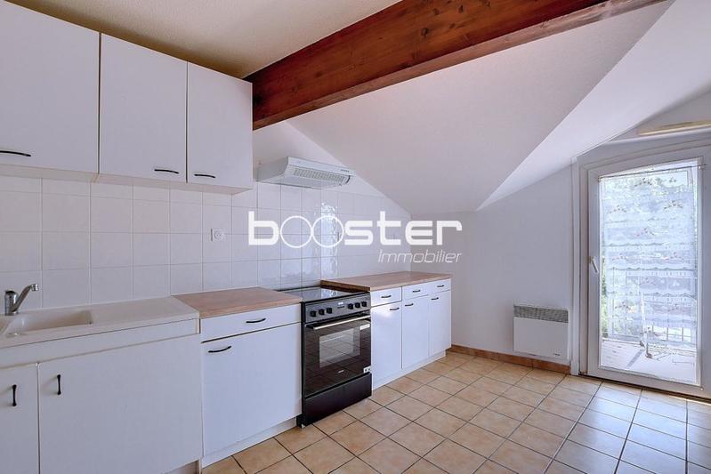 Appartement ancien - 63 m² - 3 pièces