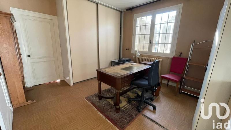 Maison - 237 m² - 7 pièces