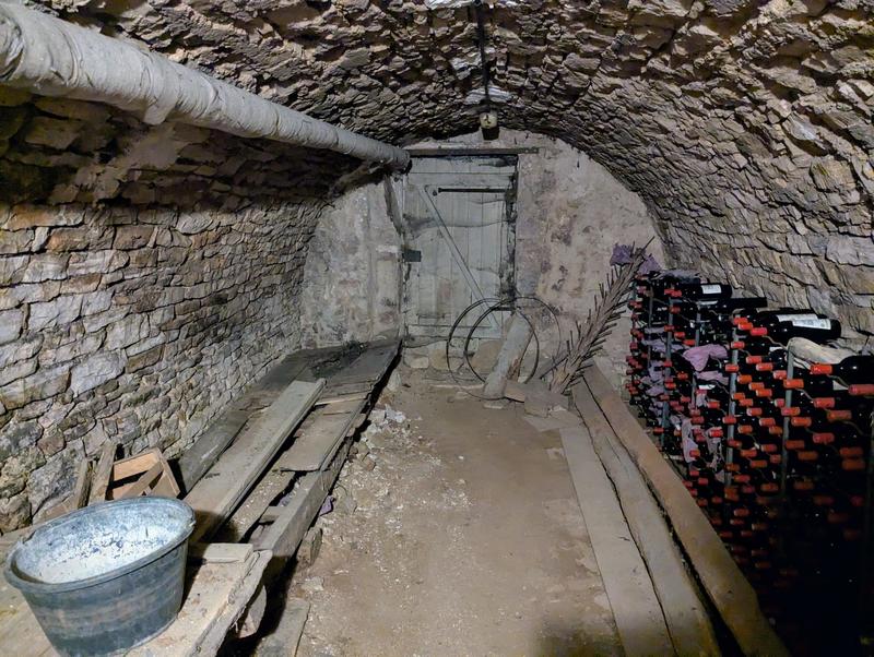 Maison ancienne - 104 m² - 7 pièces