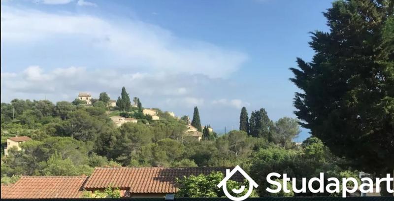 Chambre - 8 m² - 1 pièce