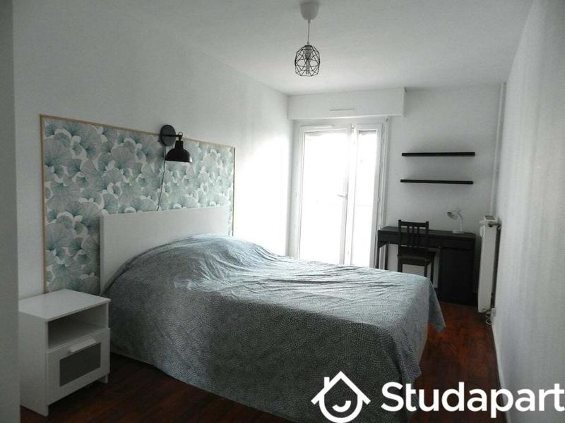 Chambre - 11 m² - 1 pièce