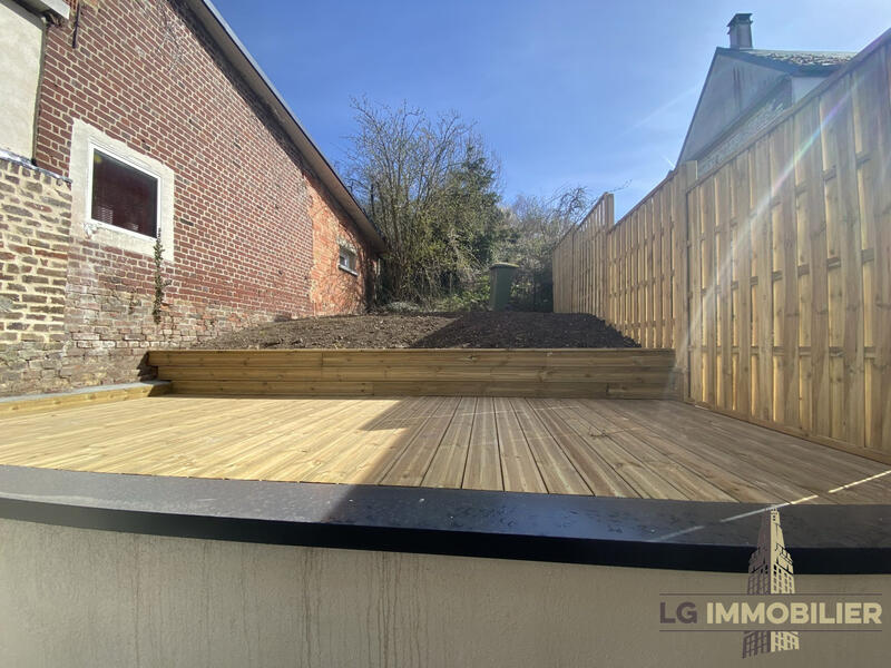 Maison - 90 m² - 4 pièces