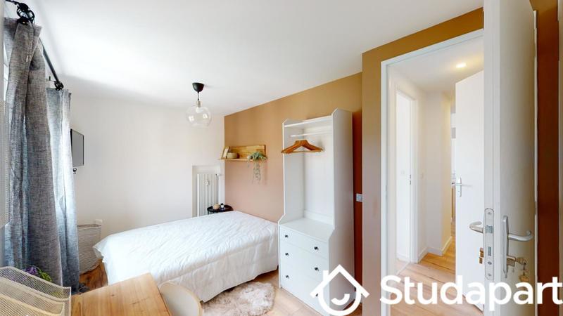 Chambre - 8 m² - 1 pièce