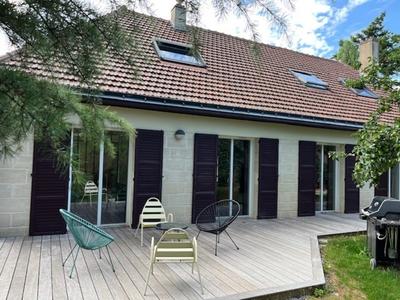 Maison - 149 m² - 7 pièces