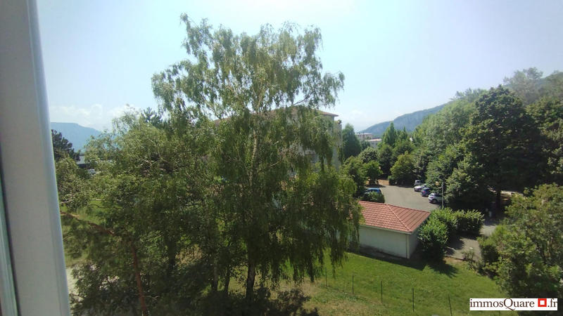 Appartement - 92 m² - 5 pièces