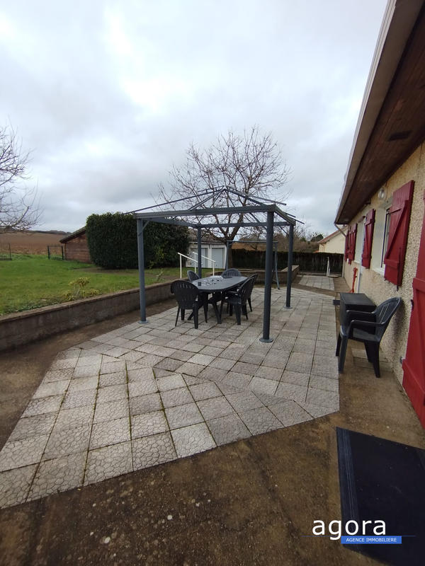 Maison - 98 m² - 5 pièces