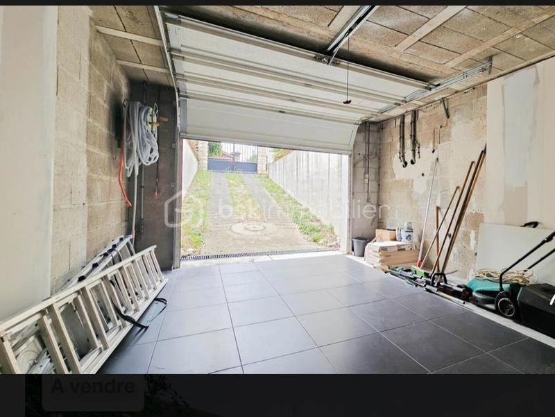 Maison - 150 m² - 8 pièces