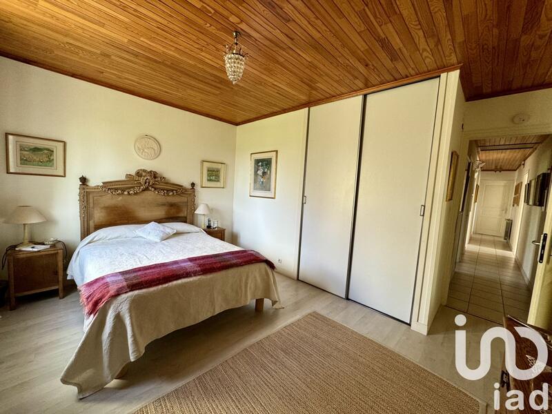 Maison - 193 m² - 6 pièces