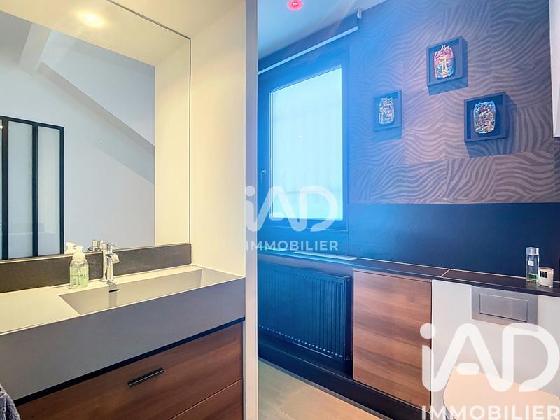 Maison - 170 m² - 8 pièces