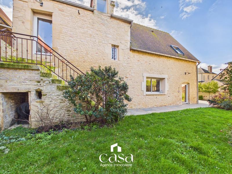 Maison ancienne - 349 m² - 9 pièces