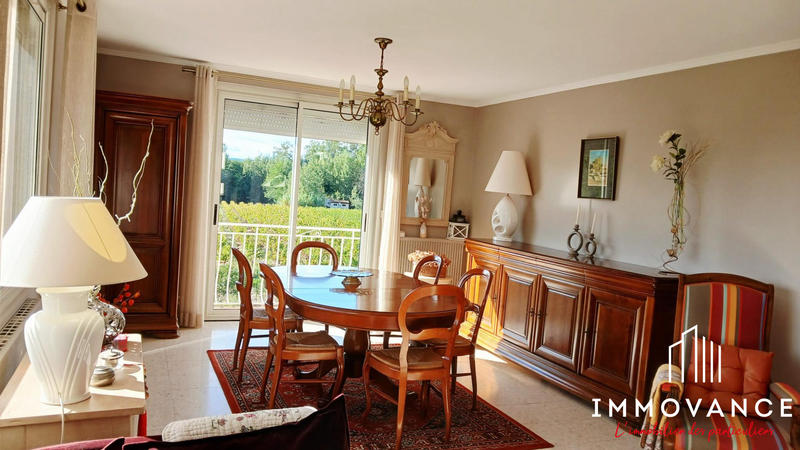 Maison - 177 m² - 7 pièces