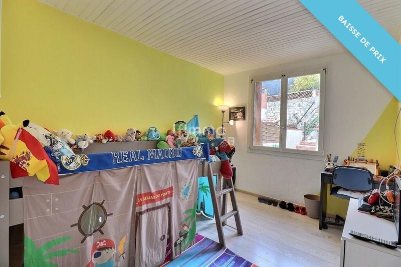Maison - 101 m² - 5 pièces