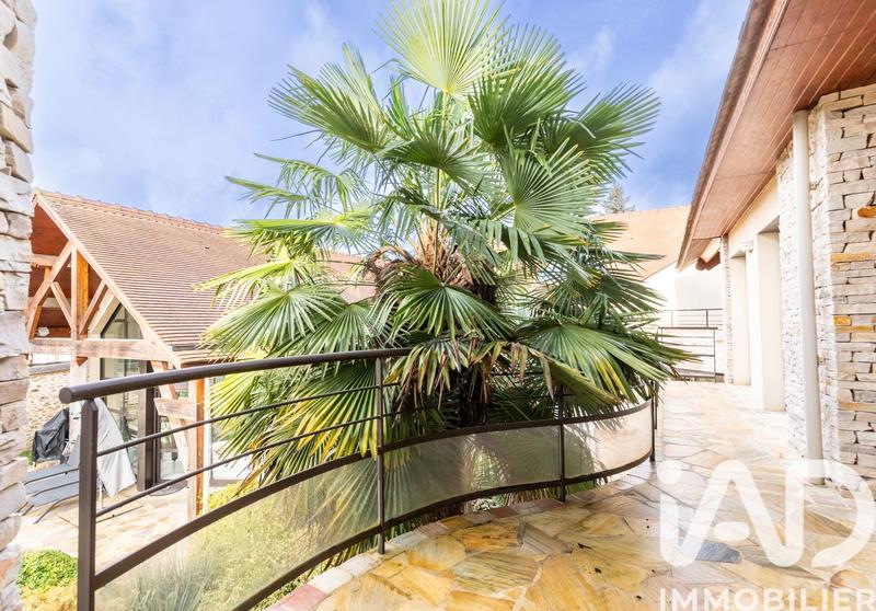 Maison de maîtres - 482 m² - 10 pièces