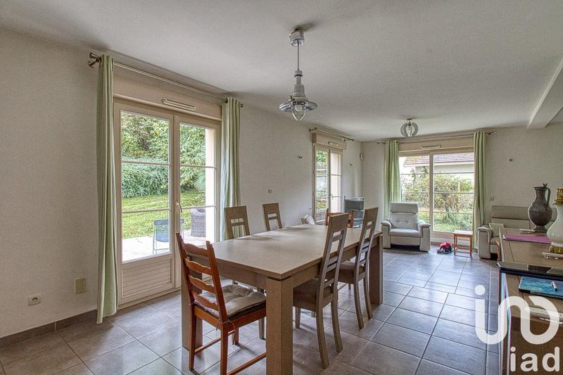 Maison - 194 m² - 9 pièces