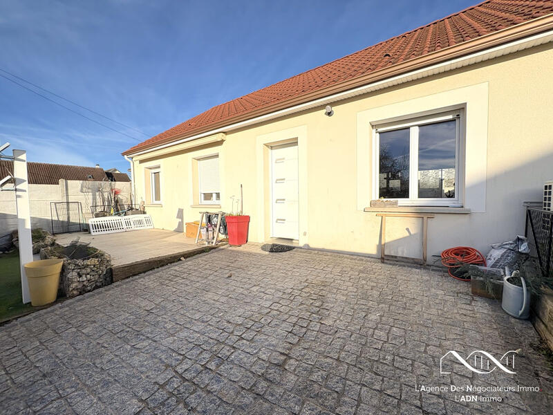 Maison - 80 m² - 4 pièces