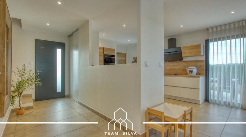 Villa - 105 m² - 4 pièces