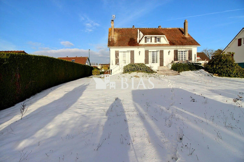 Maison - 150 m² - 6 pièces