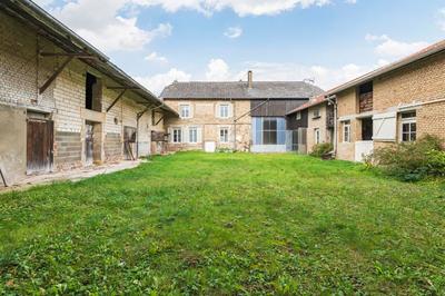 Maison - 152 m² - 6 pièces