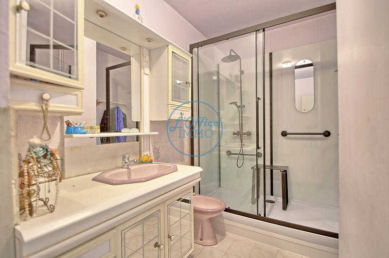 Appartement - 74 m² - 4 pièces