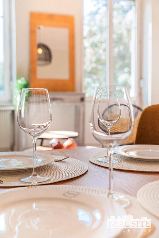 Appartement - 80 m² - 3 pièces