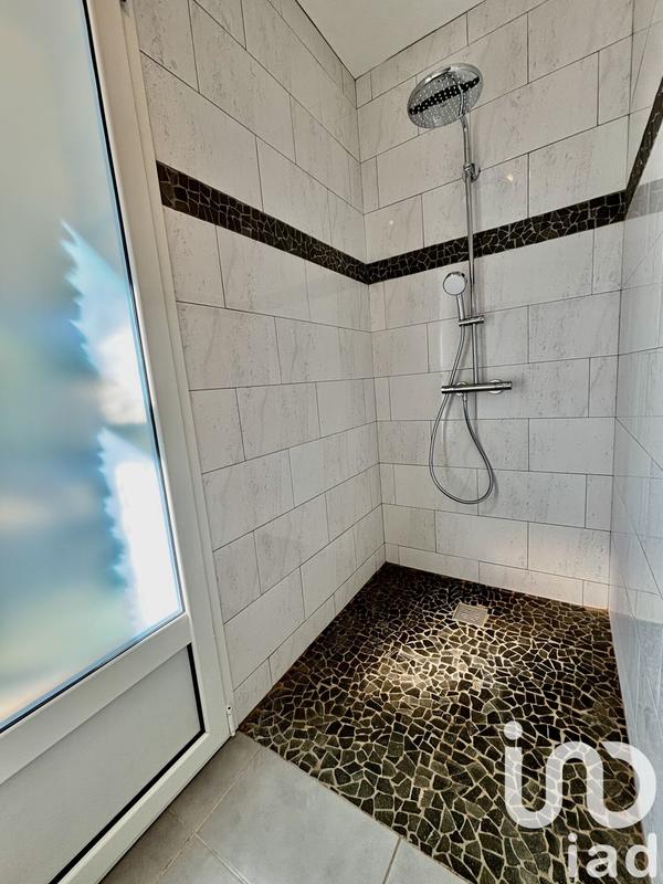 Maison - 150 m² - 4 pièces