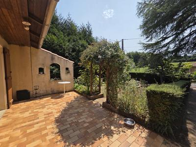 Maison - 98 m² - 5 pièces