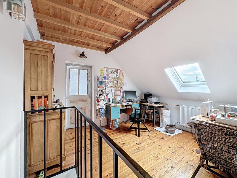 Maison - 170 m² - 8 pièces