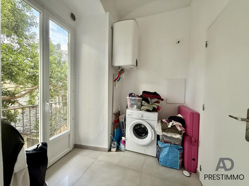 Appartement - 93 m² - 4 pièces