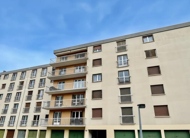 Appartement - 81 m² - 4 pièces