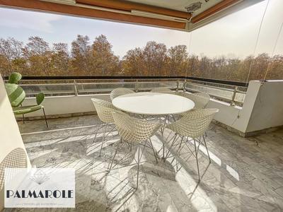 Appartement - 85 m² - 3 pièces