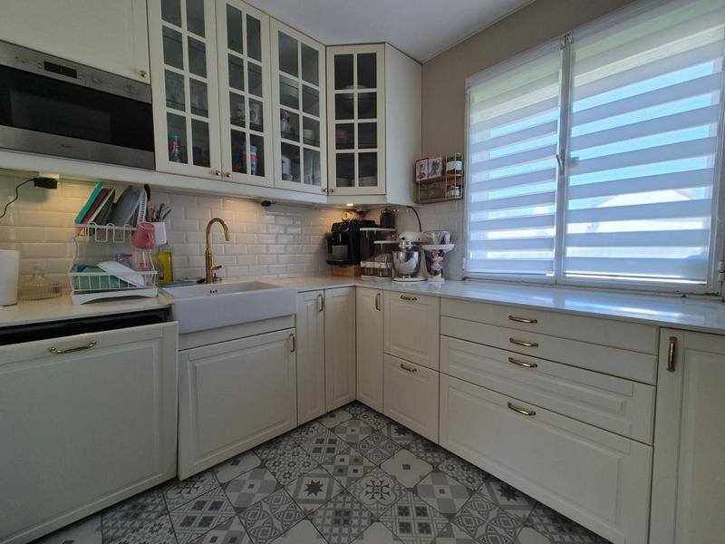 Maison - 101 m² - 5 pièces