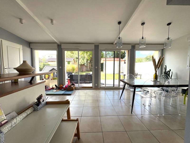 Maison - 116 m² - 4 pièces