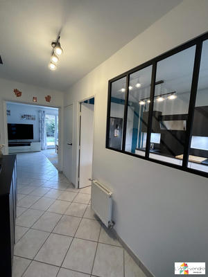 Maison contemporaine - 92 m² - 5 pièces