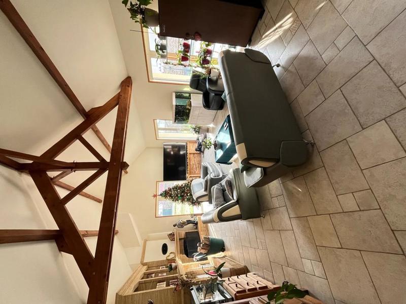 Maison - 200 m² - 8 pièces