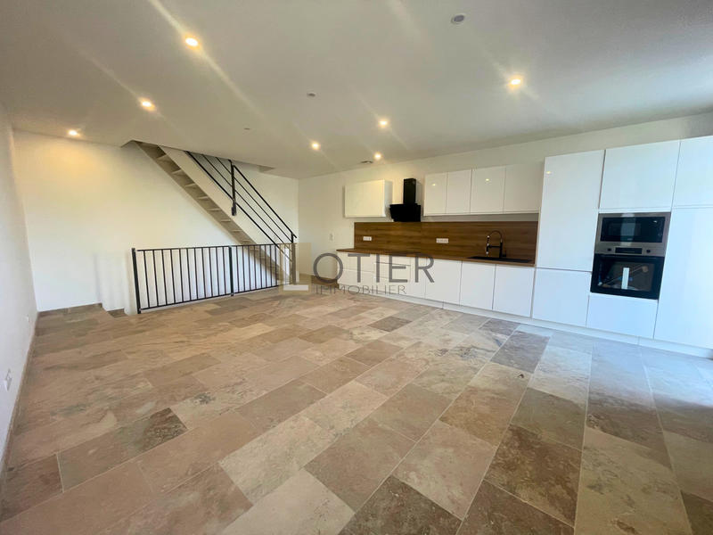 Maison - 87 m² - 3 pièces