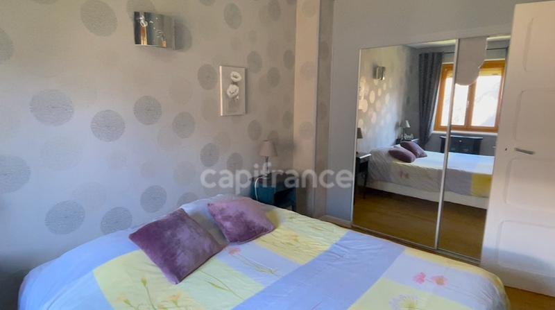 Maison de village - 368 m² - 8 pièces