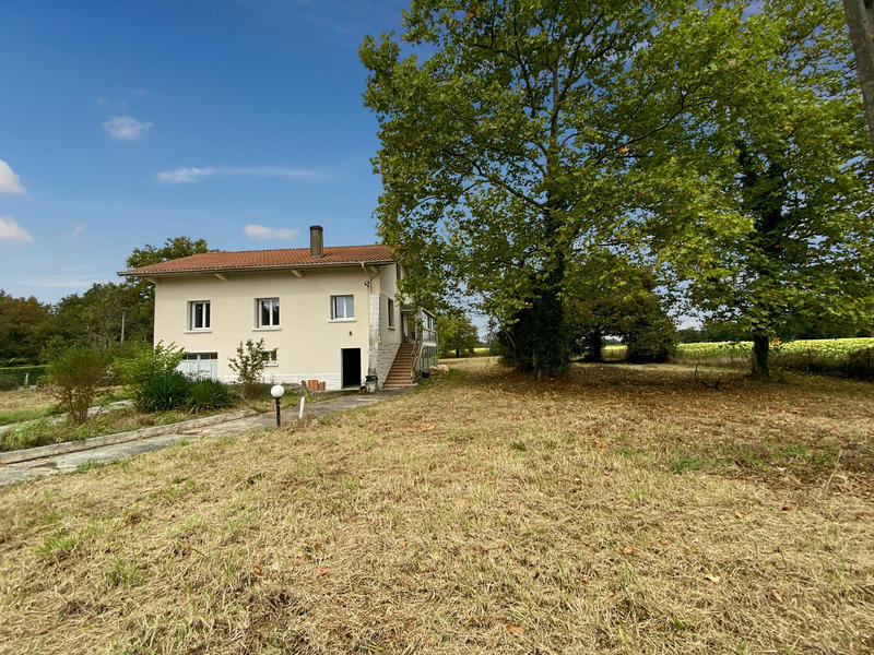Maison - 156 m² - 6 pièces