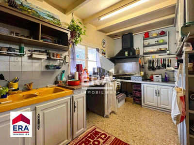 Maison - 272 m² - 12 pièces