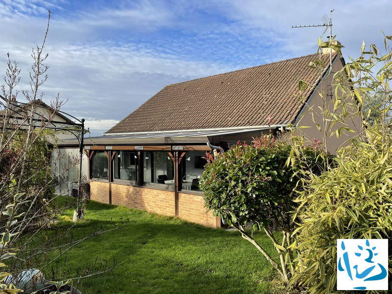 Maison - 93 m² - 4 pièces