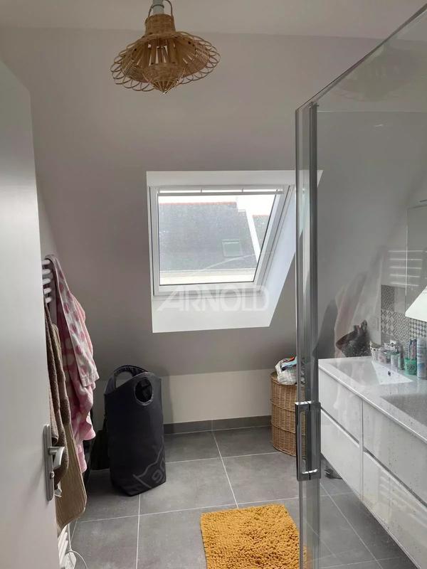 Maison - 91 m² - 4 pièces